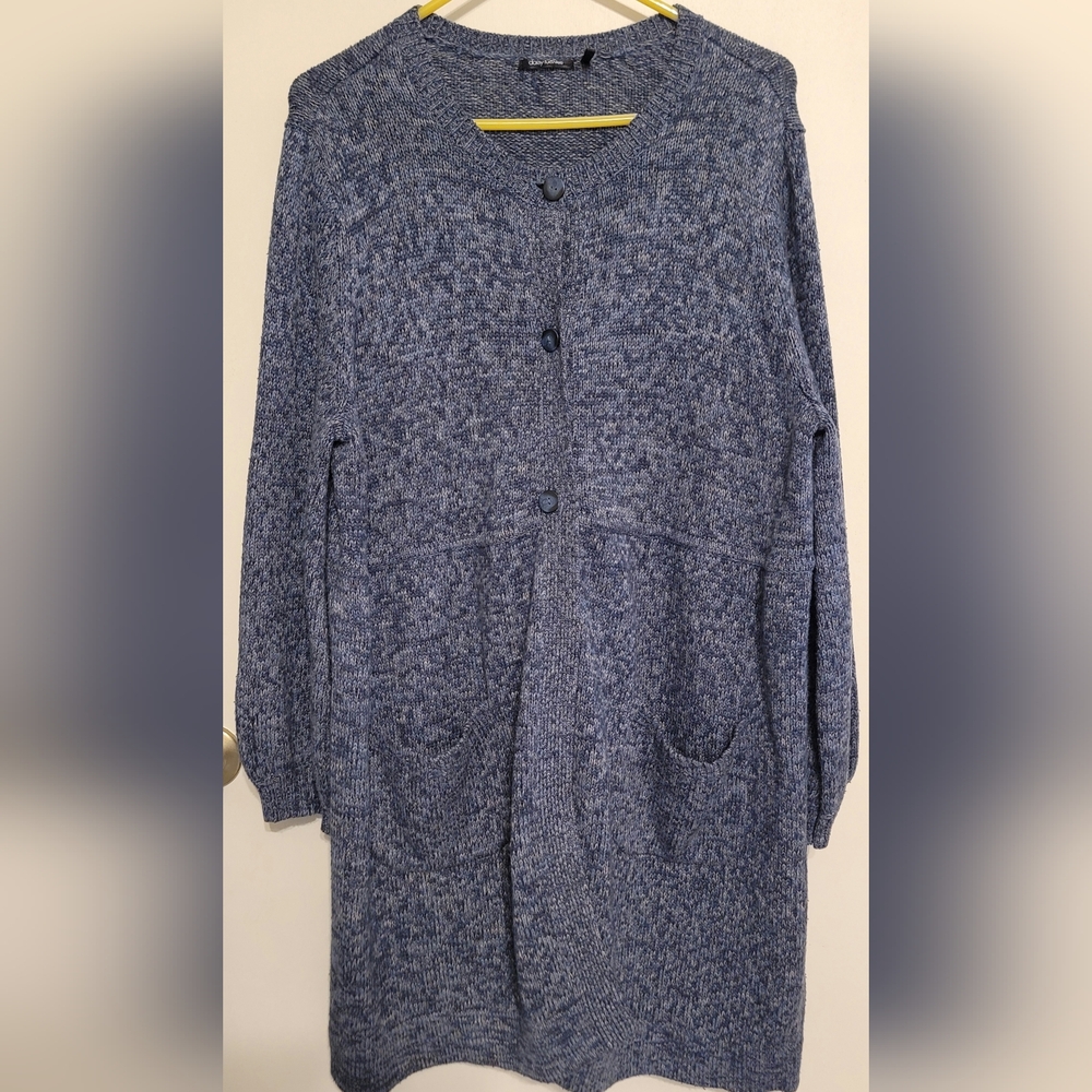 Daisy Fuentes 3X Cardigan